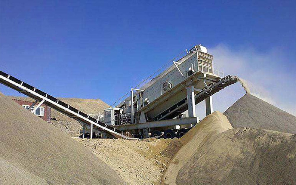 Equipment configuration and quotation of 300 tons per hour sand and gravel production line